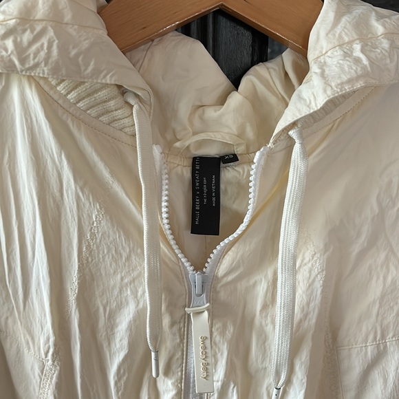 Halle Berry x Sweaty Betty Karla Long Hooded Jacket - Picture 9 of 10